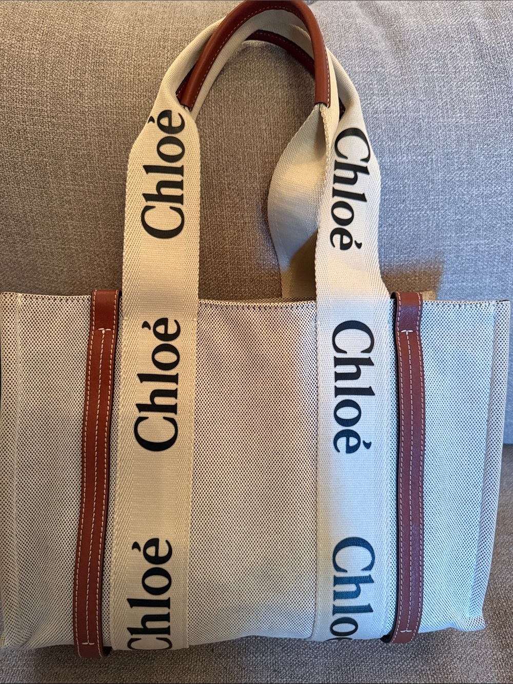 Authentic Chloé Beige Canvas Medium Tote - Picture 8 of 8